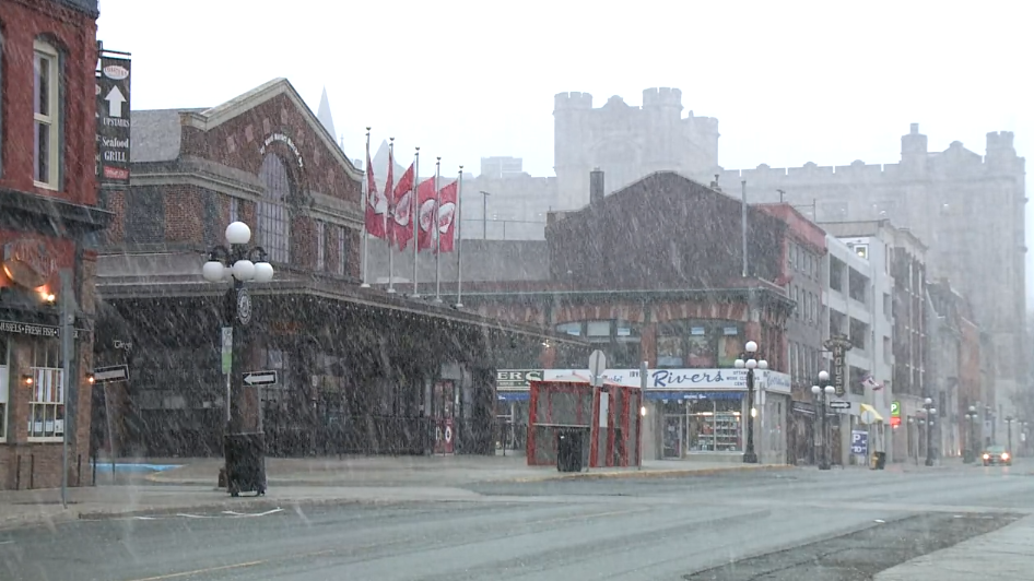 Snow in the ByWard Market April 21, 2020. (James O'Grady / CTV News Ottawa)