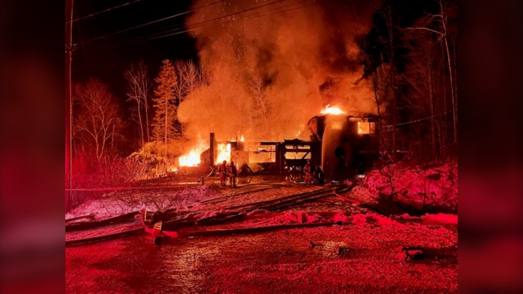 A fire destroyed a semi-detached home in Val-des-Monts, Que. on Saturday. (Photo courtesy: MRC des Collines de l'Outaouais police.)