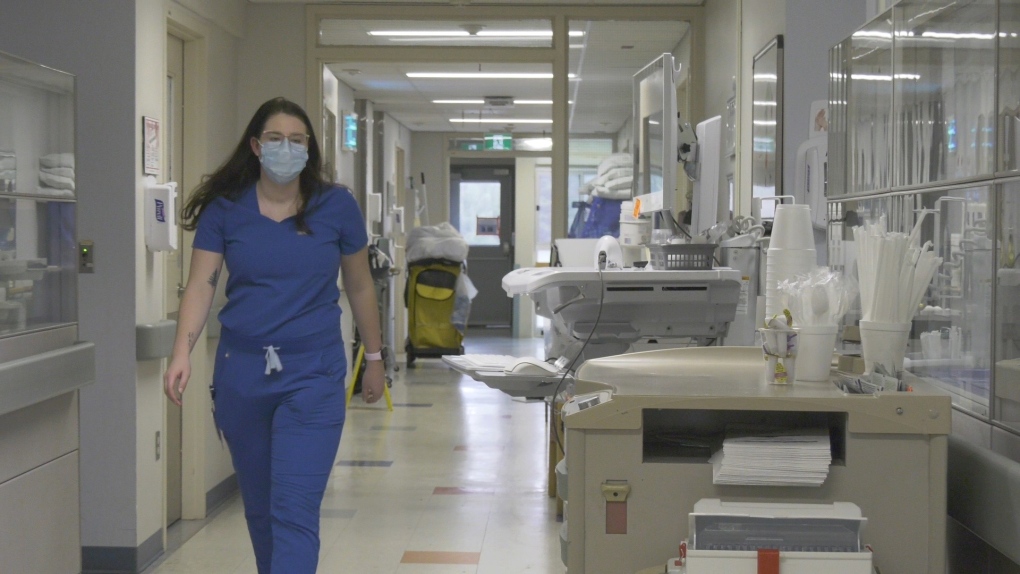 Tara McNicoll working at the Arnprior Regional Hospital. (Dylan Dyson/CTV News Ottawa)