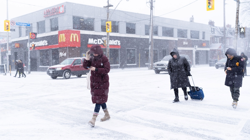 Kansas City superfan shares tips on how to stay warm during frigid