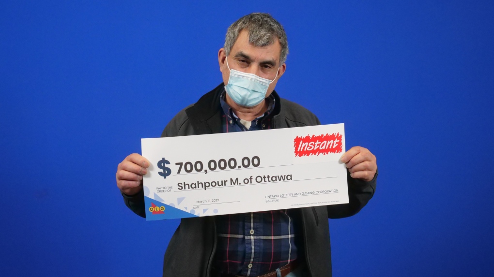 Shahpour Maharloui of Ottawa won the top prize with the Instant Supreme 7 game. (Photo courtesy: OLG)