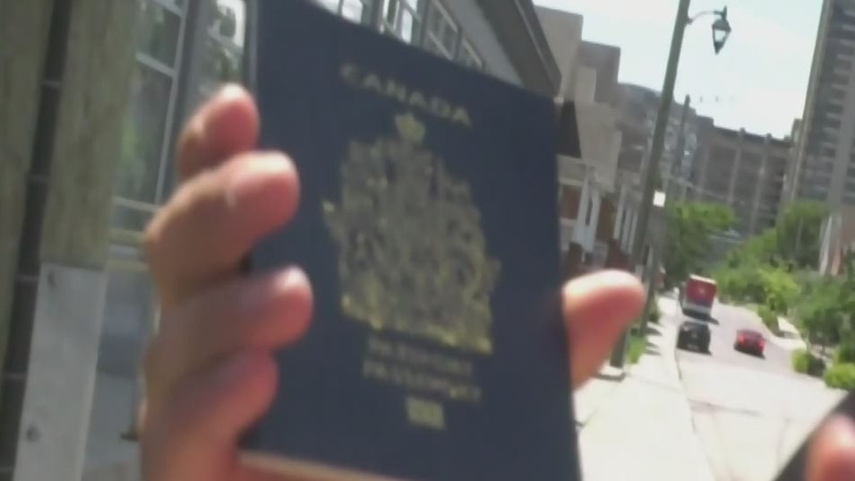 https://ottawa.ctvnews.ca/content/dam/ctvnews/en/images/2022/7/14/how-to-unclog-the-passport-backlog-1-5988295-1657838146840.jpg