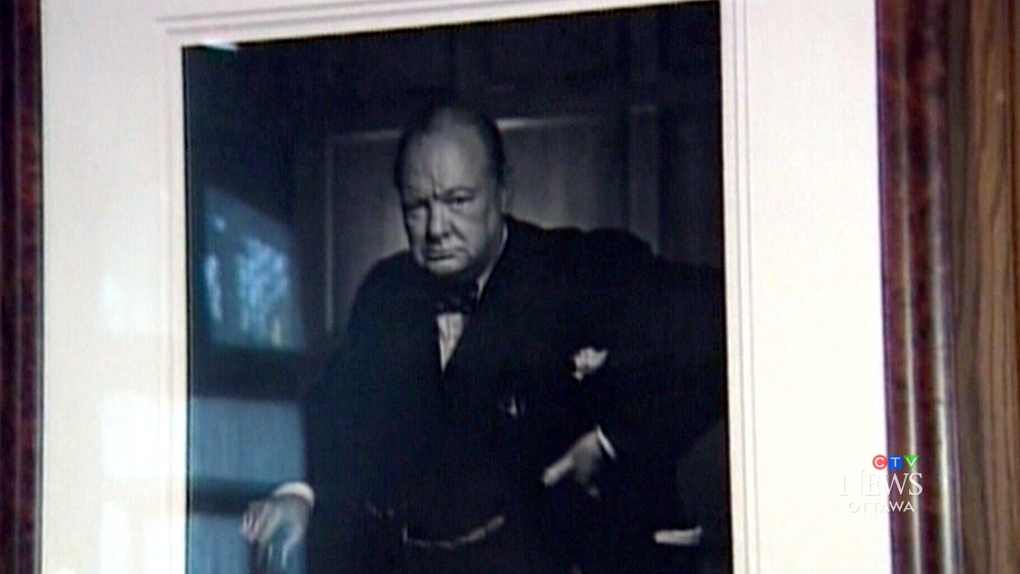 churchill painting stolen