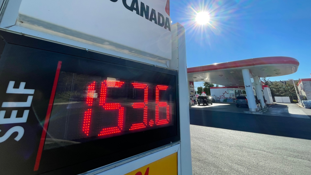 Ottawa motorists paid $1.53 to fill up the gas tank on Thursday. Prices are set to rise another three cents a litre on Friday. (Peter Szperling/CTV News Ottawa) 