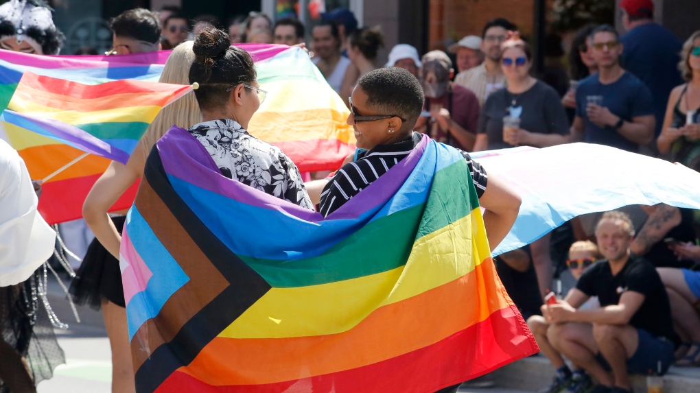 https://ottawa.ctvnews.ca/content/dam/ctvnews/en/images/2023/6/5/capital-pride--ottawa-1-6428372-1686002863879.jpg