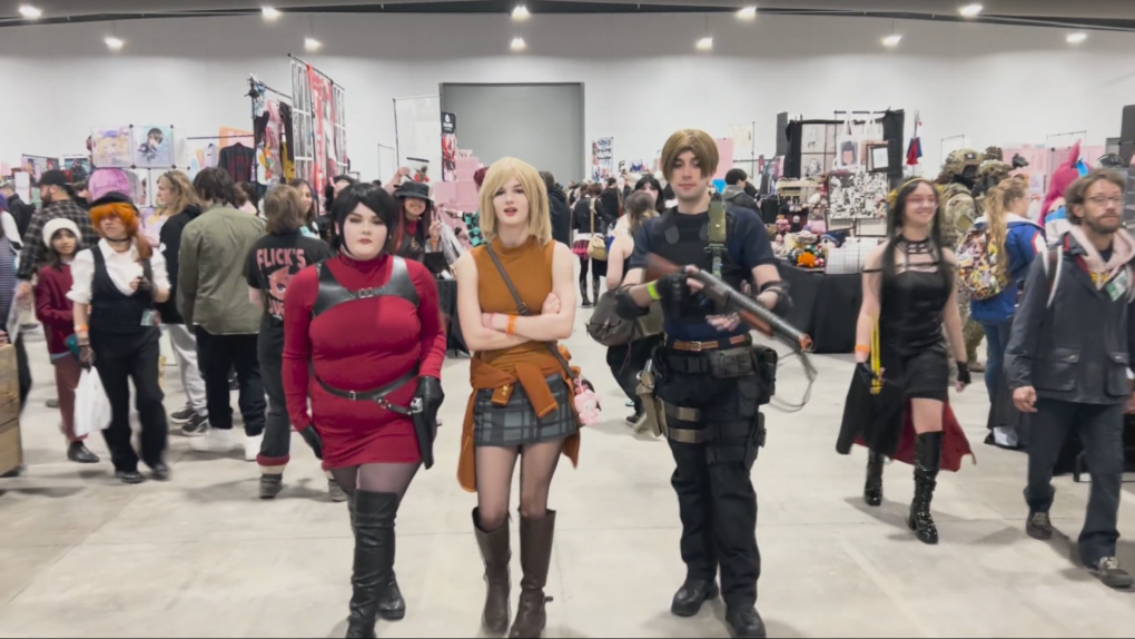 Anime Ottawa: Cosplayers come out in droves for inauguration of Anime ...