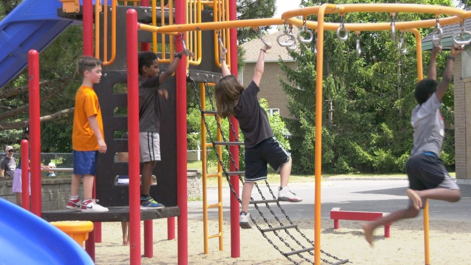 Playgrounds reopen in Ottawa