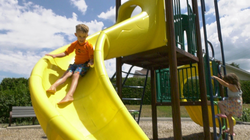 Playgrounds reopen in Ottawa