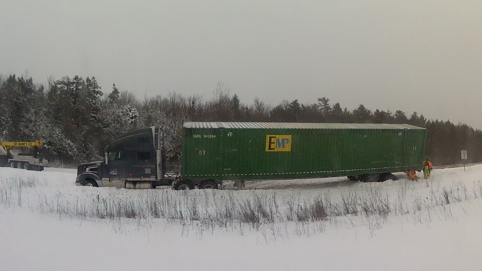 Tractor trailer Highway 401 Feb 16, 2021